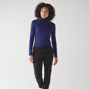 Lululemon Athletica Layer Me Turtleneck